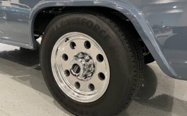 Chevrolet-34-ton-pickup-1957-grey-9