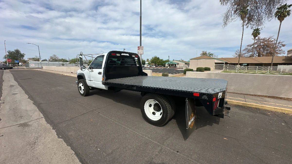 Chevrolet-3500-regular-cab-amp-chassis-1994-white-1