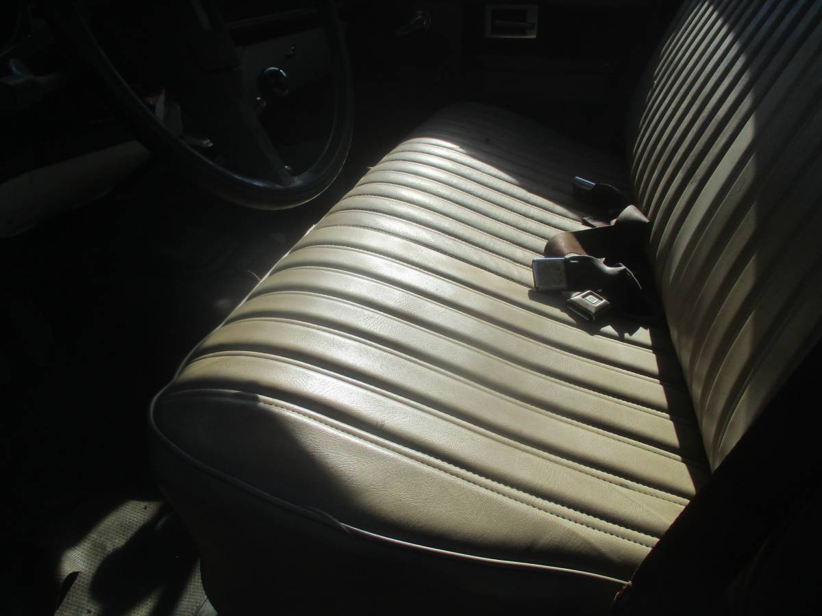 Chevrolet-35000-1987-black-5