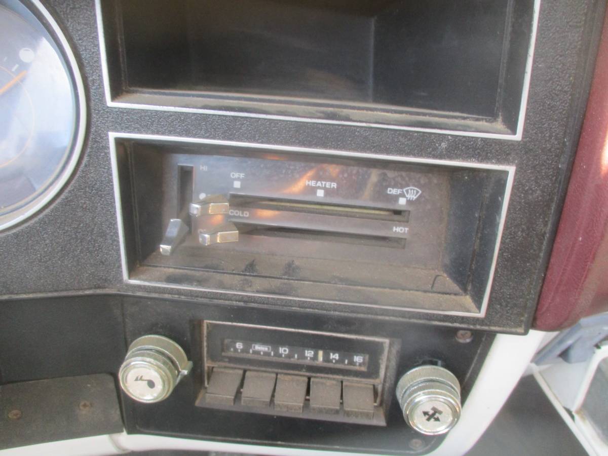 Chevrolet-35000-1987-black-8