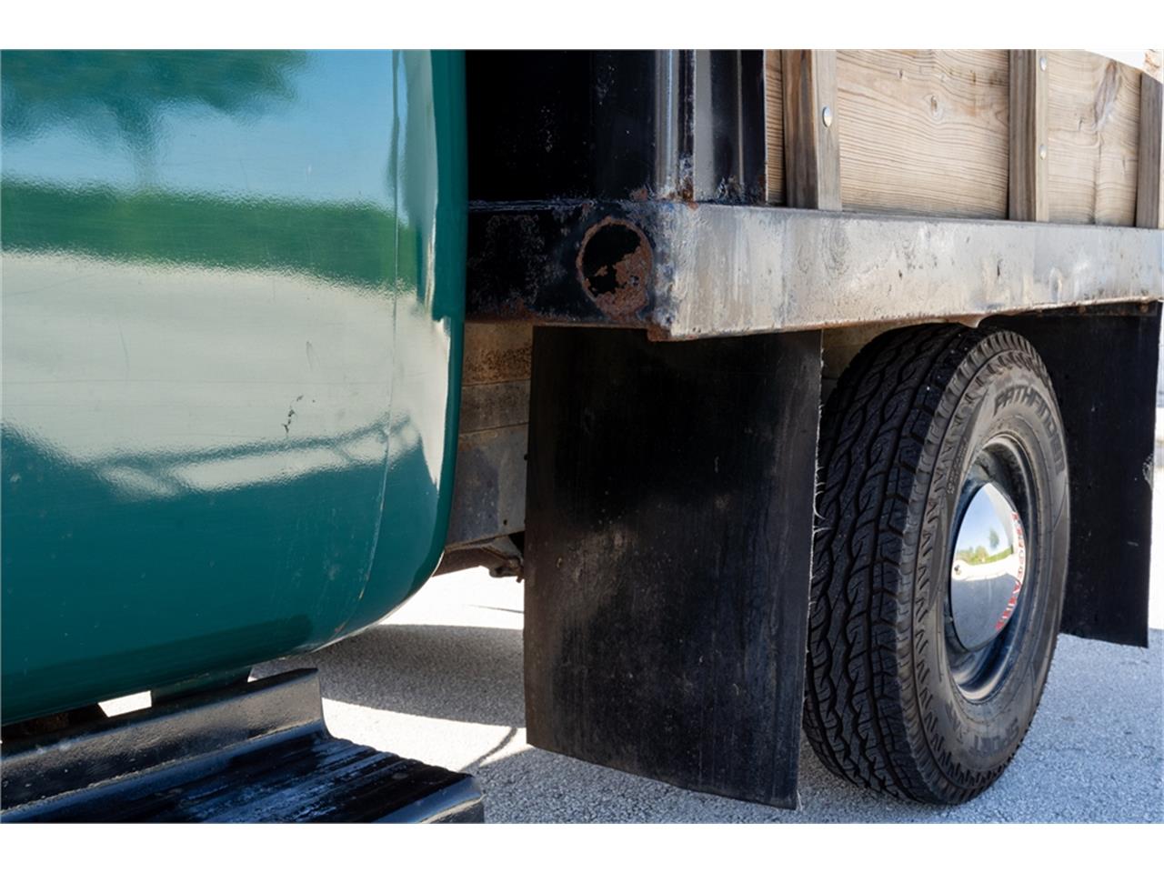 Chevrolet-3600-1950-Green-Black-37