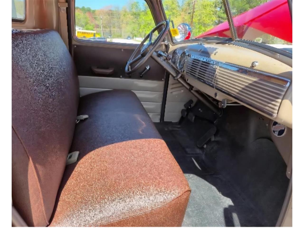 Chevrolet-3600-1950-Red-Tan-amp-Brown-9