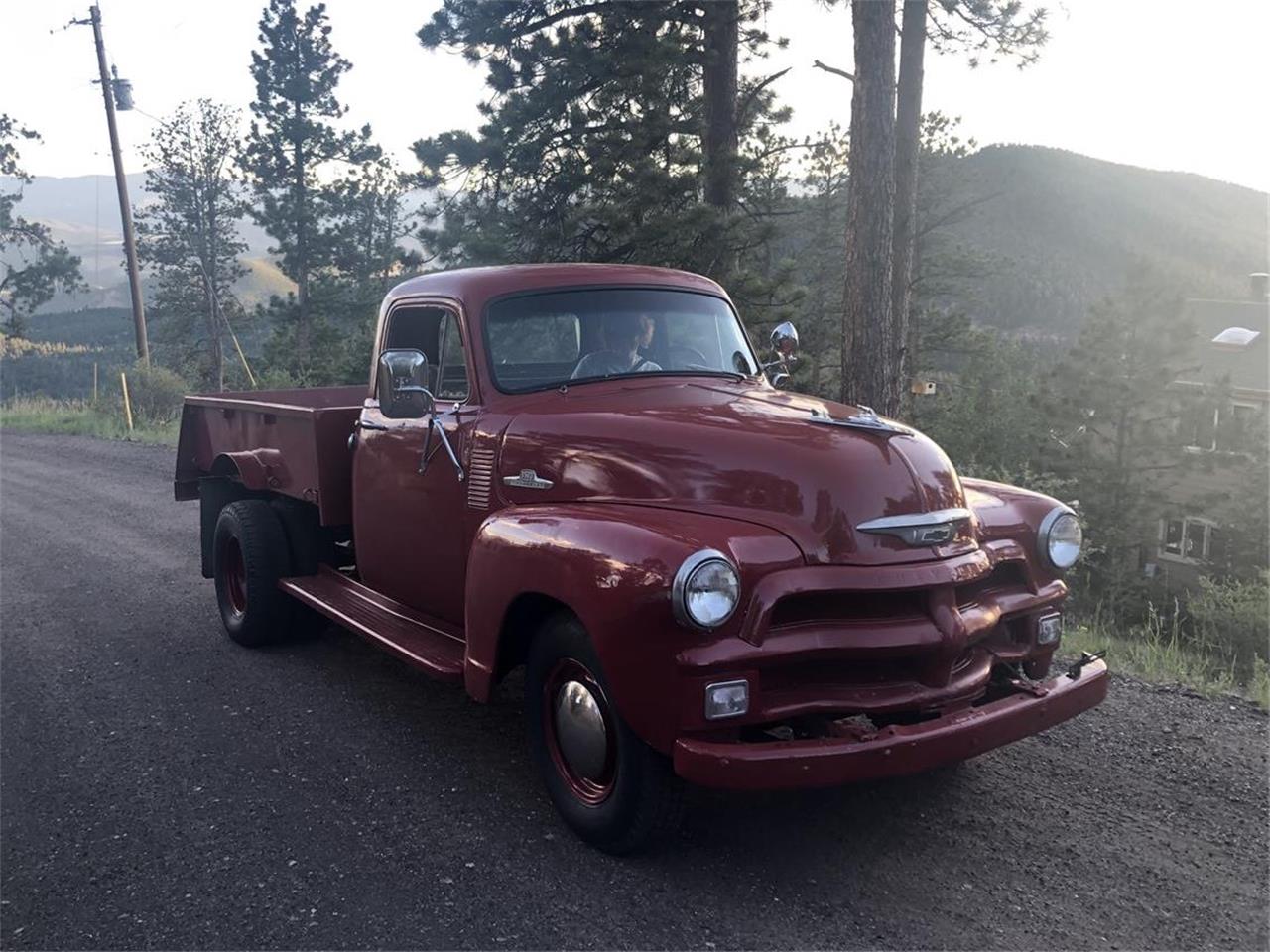 Chevrolet-3600-1955-Red-Black