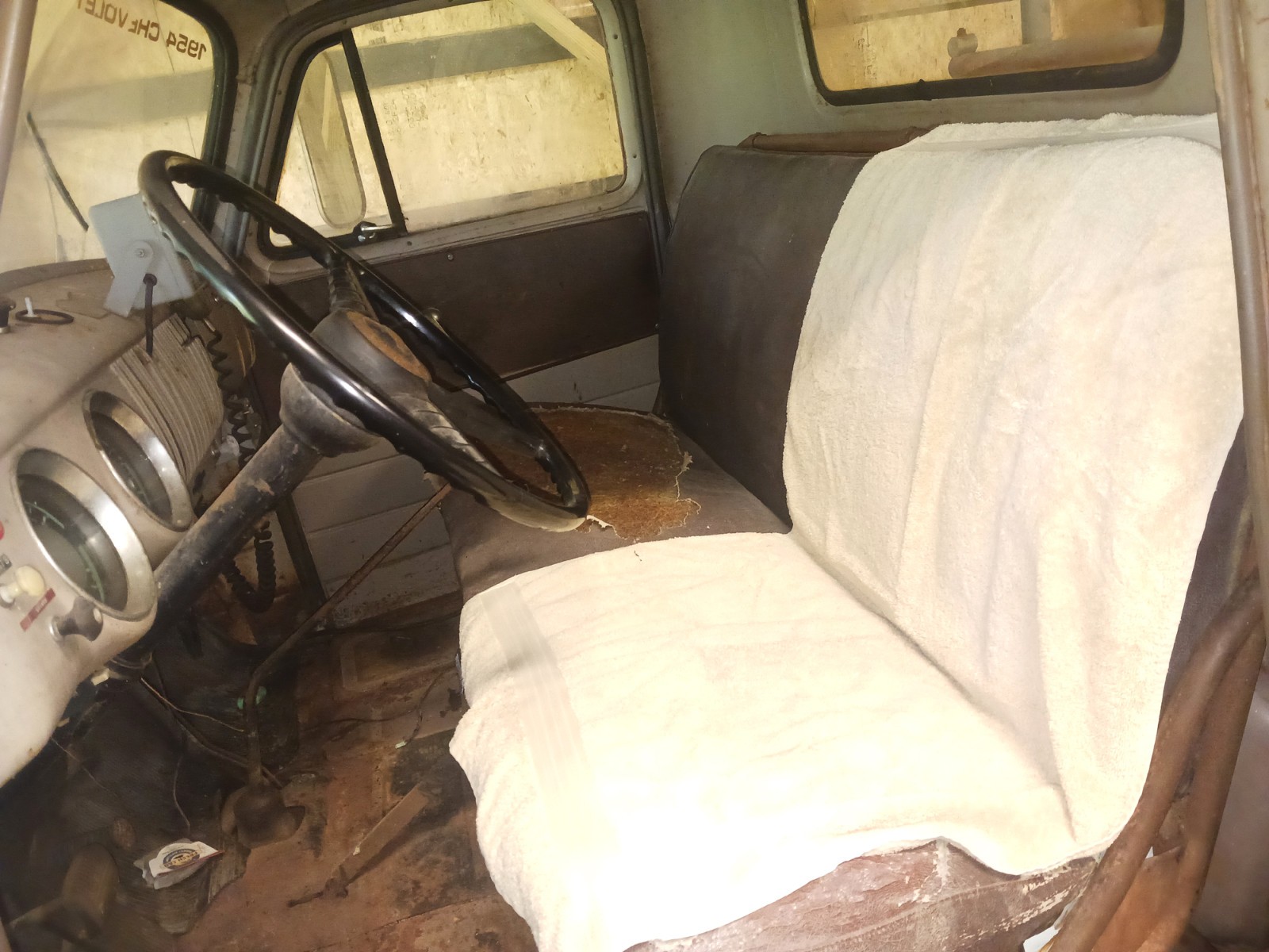 Chevrolet-4100-1954-Fire-Truck-10