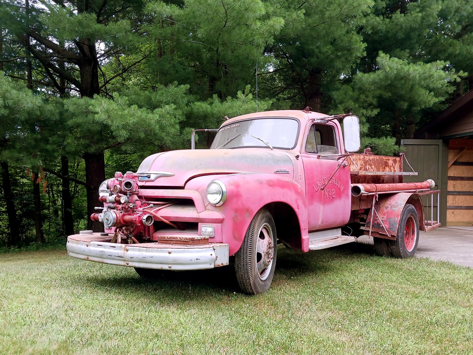 Chevrolet-4100-1954-Fire-Truck-3