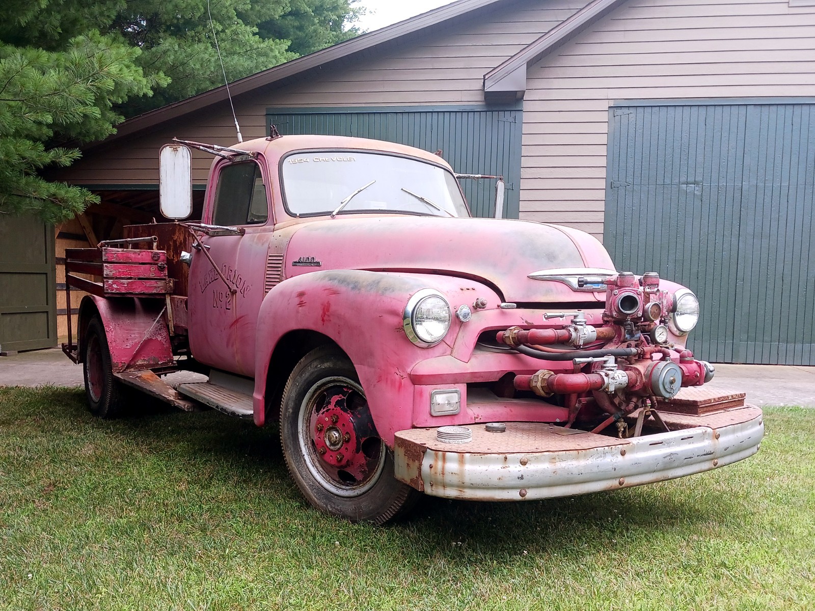 Chevrolet-4100-1954-Fire-Truck