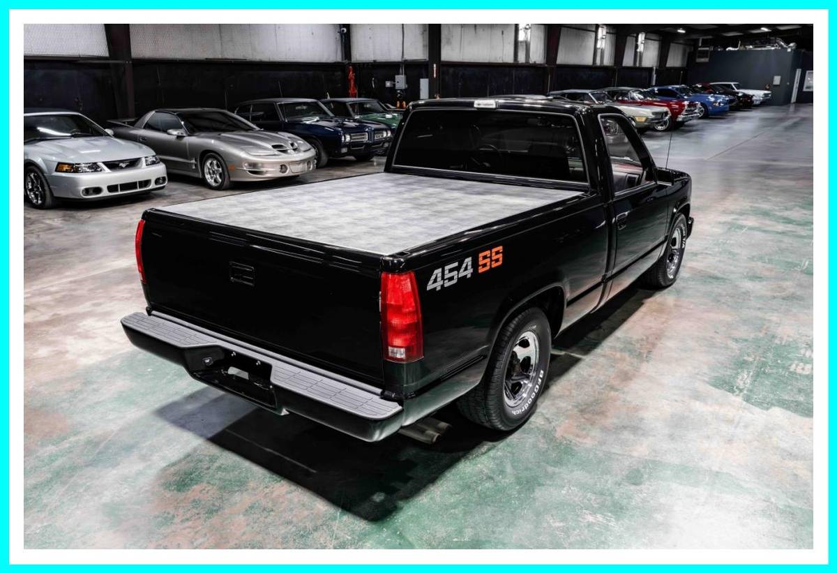 Chevrolet-454-ss-1990-black-11