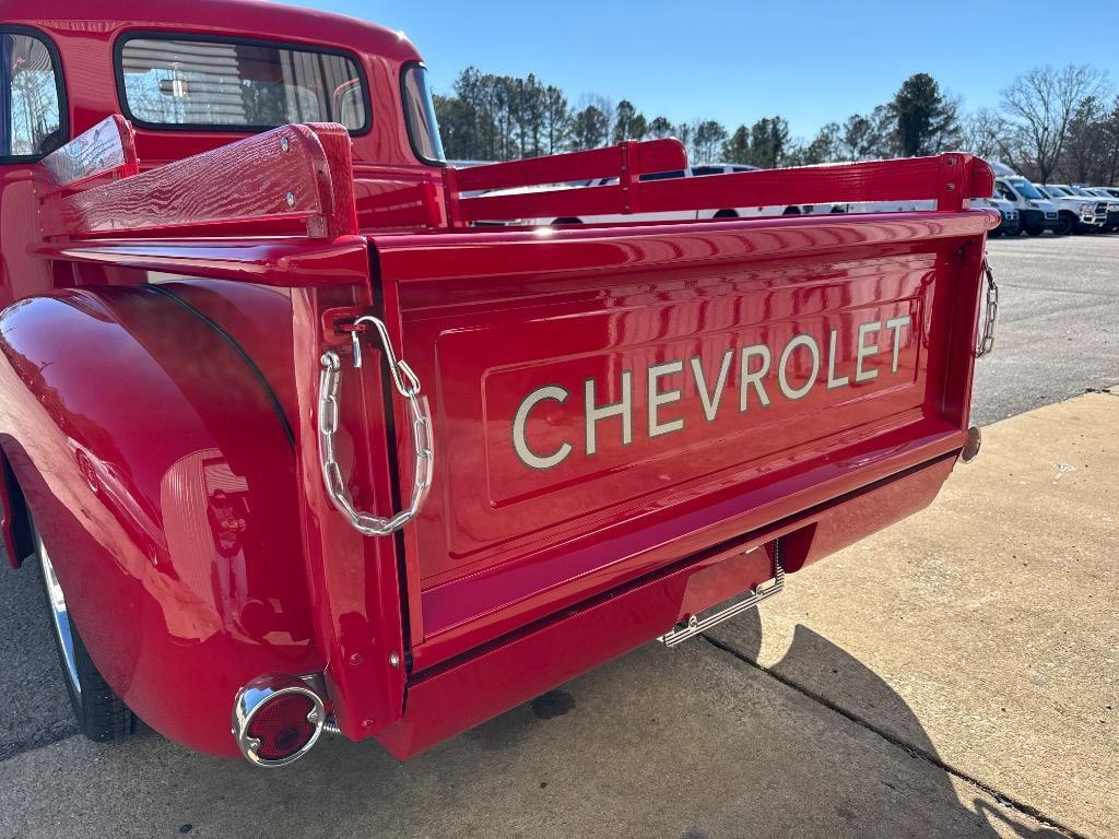Chevrolet-5-Window-Resto-Mod-frame-off-high-end-build-1955-5-window-21