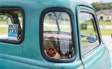 Chevrolet-5-window-pickup-1947-Blue-Patina-Tan-Buffalo-Hide-35