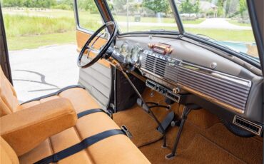 Chevrolet-5-window-pickup-1947-Blue-Patina-Tan-Buffalo-Hide-78