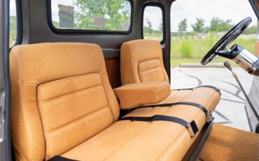 Chevrolet-5-window-pickup-1947-Blue-Patina-Tan-Buffalo-Hide-79