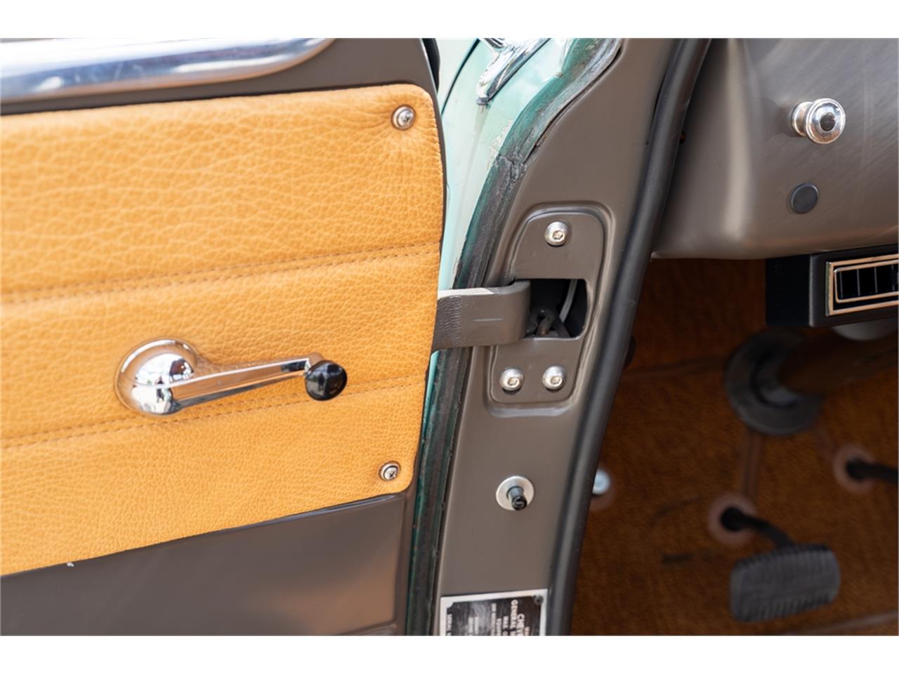 Chevrolet-5-window-pickup-1947-Blue-Patina-Tan-Buffalo-Hide-82