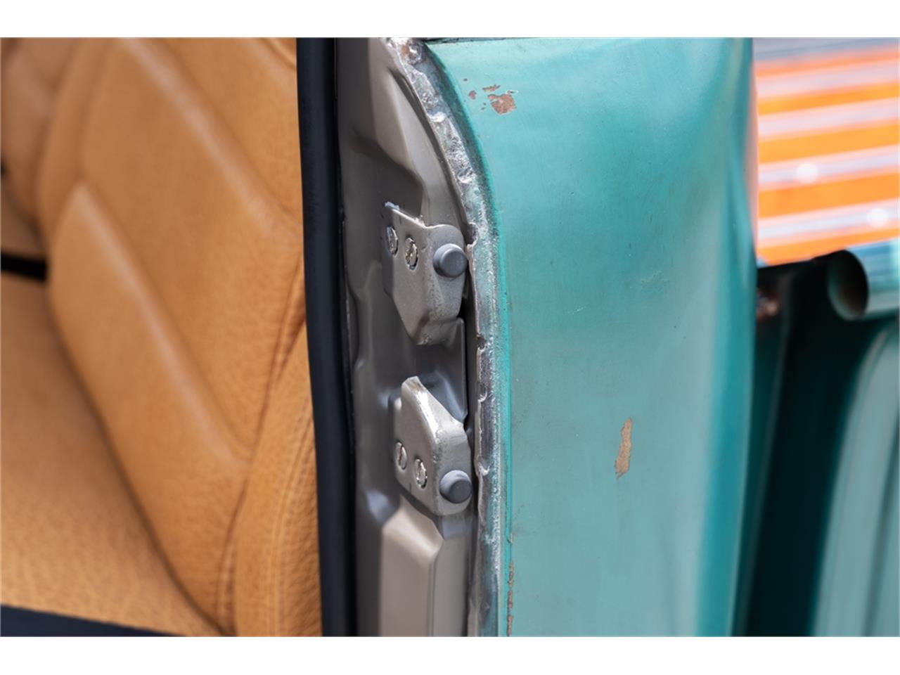 Chevrolet-5-window-pickup-1947-Blue-Patina-Tan-Buffalo-Hide-83