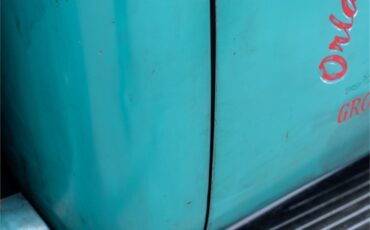 Chevrolet-5-window-pickup-1947-Blue-Patina-Tan-Buffalo-Hide-93