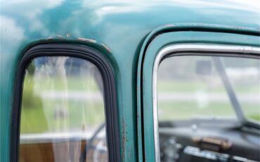 Chevrolet-5-window-pickup-1947-Blue-Patina-Tan-Buffalo-Hide-94