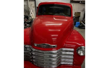 Chevrolet-5-window-pickup-1949-Red-Tan-9