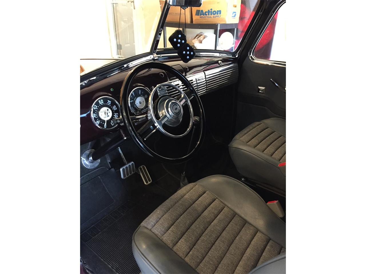 Chevrolet-5-window-pickup-1950-Black-Cherry-Metalic-GreyBlack-Cherry-6