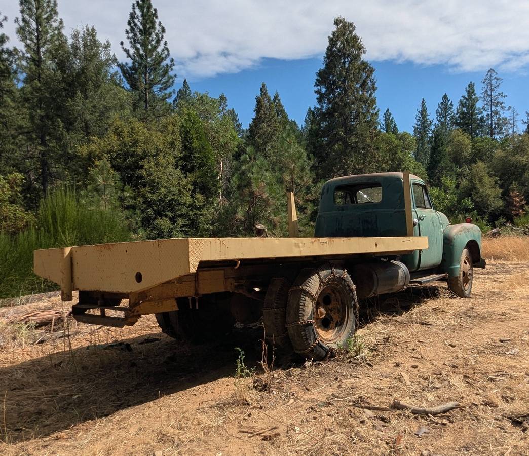 Chevrolet-6400-1953-green-22