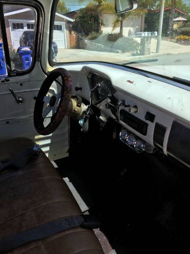 Chevrolet-Apache-1956-5