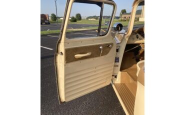 Chevrolet-Apache-1958-Ann.-GoldSand-Beige-Sand-Beige-13
