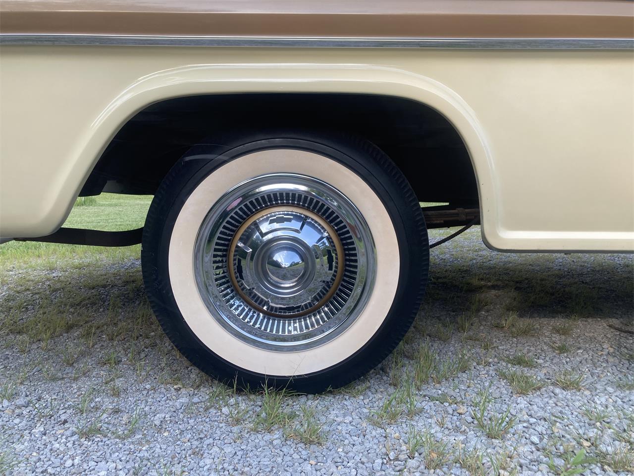 Chevrolet-Apache-1958-Ann.-GoldSand-Beige-Sand-Beige-57