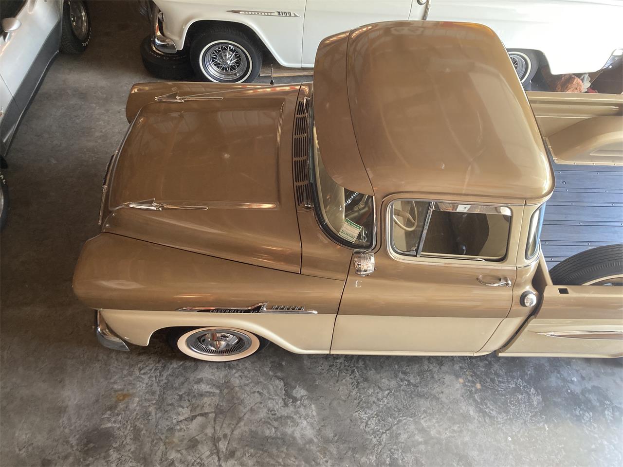 Chevrolet-Apache-1958-Ann.-GoldSand-Beige-Sand-Beige-75