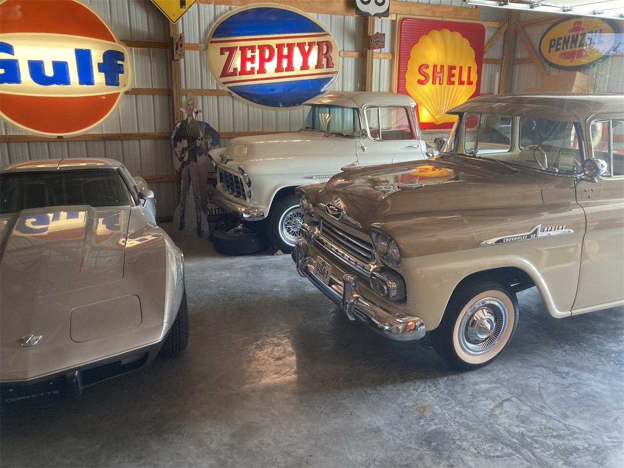 Chevrolet-Apache-1958-Ann.-GoldSand-Beige-Sand-Beige-77