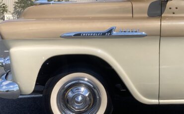 Chevrolet-Apache-1958-Ann.-GoldSand-Beige-Sand-Beige-84