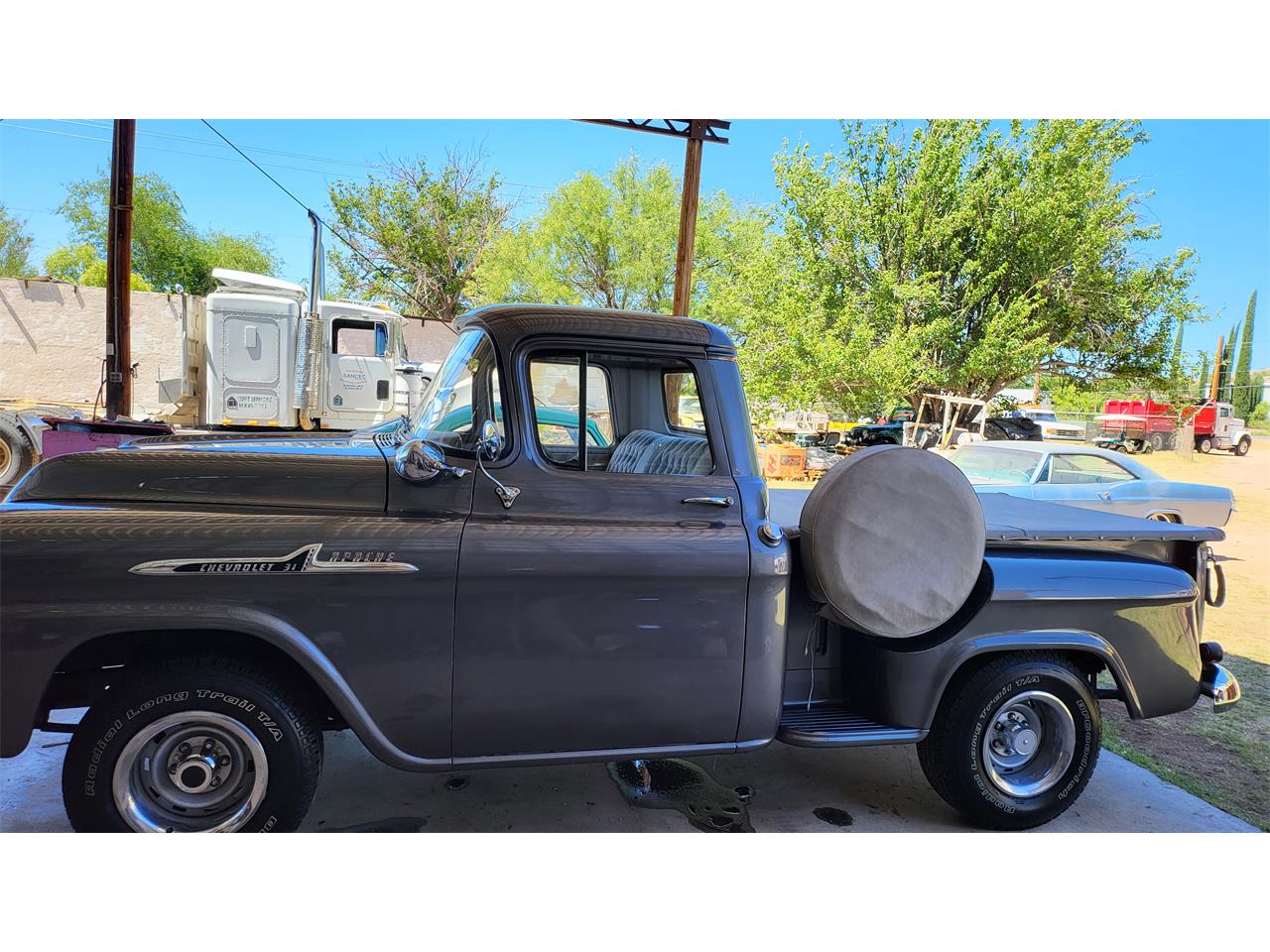 Chevrolet-Apache-1958-Grey-Light-grey-10