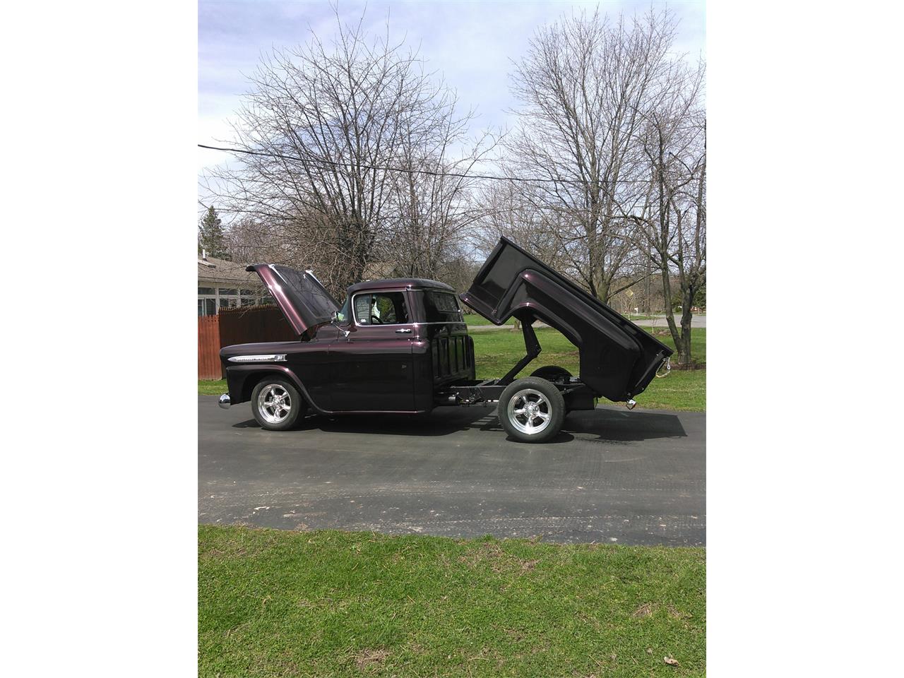 Chevrolet-Apache-1959-Black-Cherry-RedGray-2