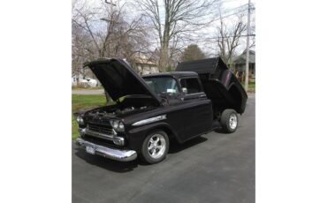 Chevrolet-Apache-1959-Black-Cherry-RedGray-3