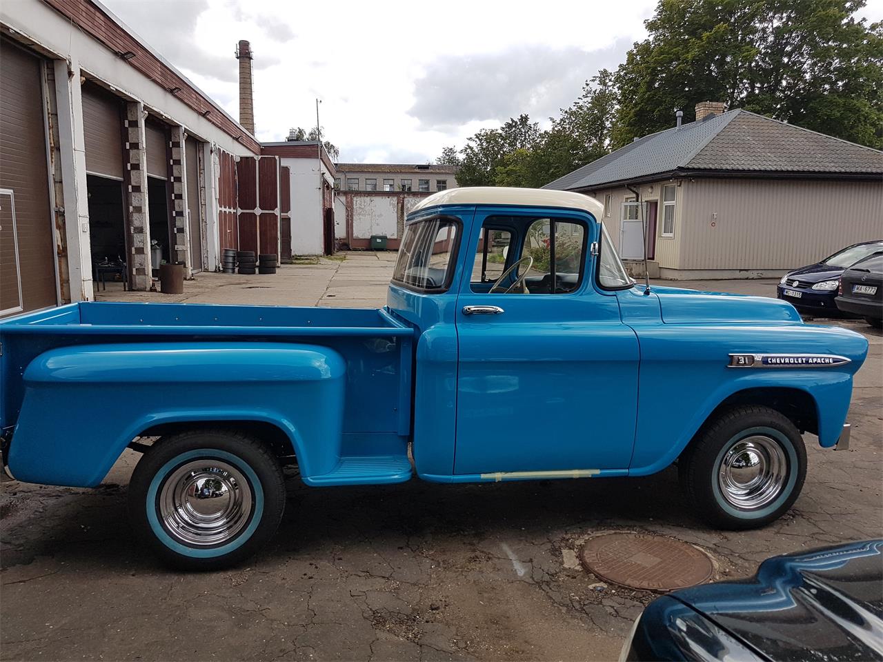 Chevrolet-Apache-1959-Blue-Blue-black-1