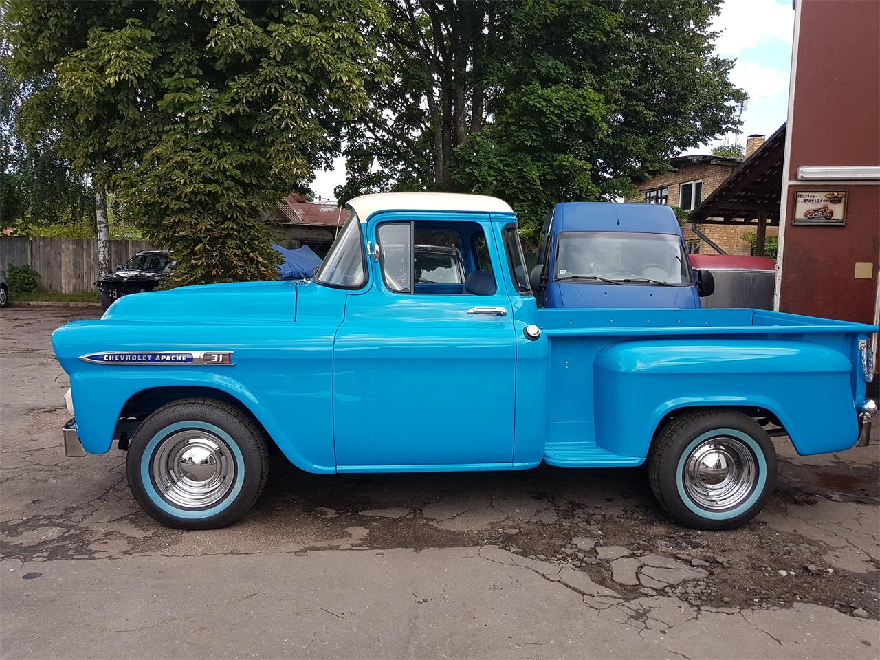 Chevrolet-Apache-1959-Blue-Blue-black-5