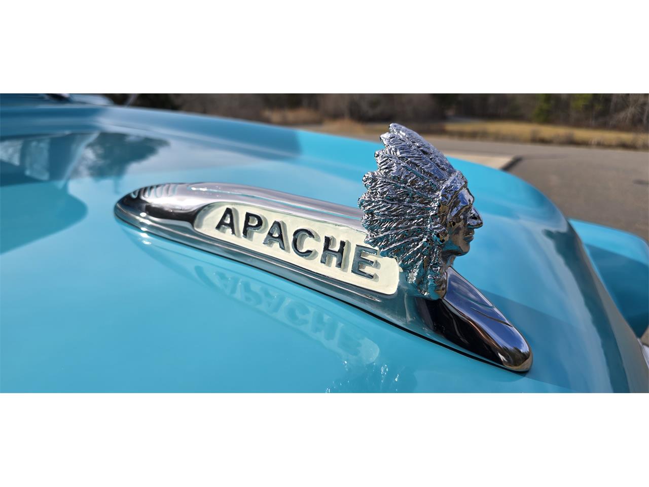 Chevrolet-Apache-1959-Indian-Tourquoise-Tourquoise-and-White-19