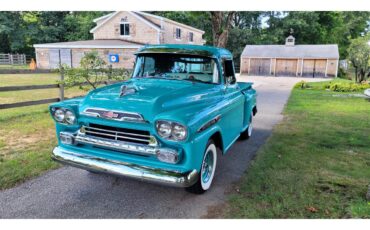 Chevrolet-Apache-1959-Indian-Tourquoise-Tourquoise-and-White