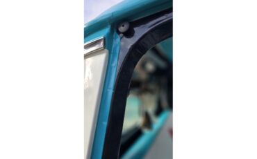 Chevrolet-Apache-1959-Indian-Tourquoise-Tourquoise-and-White-72