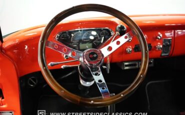 Chevrolet-Apache-1959-Orange-Black-32