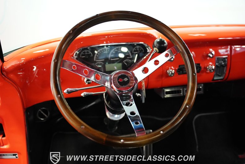 Chevrolet-Apache-1959-Orange-Black-32