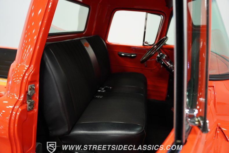 Chevrolet-Apache-1959-Orange-Black-42