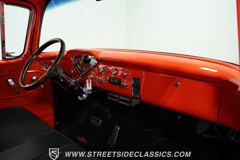 Chevrolet-Apache-1959-Orange-Black-44