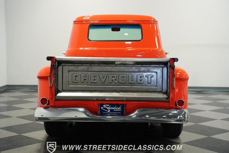 Chevrolet-Apache-1959-Orange-Black-8