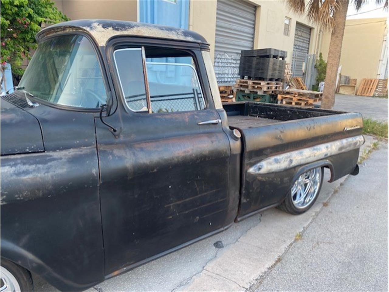 Chevrolet-Apache-1959-Patina-BrownBlack-8