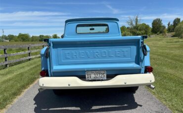 Chevrolet-Apache-1960-Blue-Silver-1