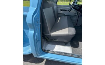 Chevrolet-Apache-1960-Blue-Silver-13