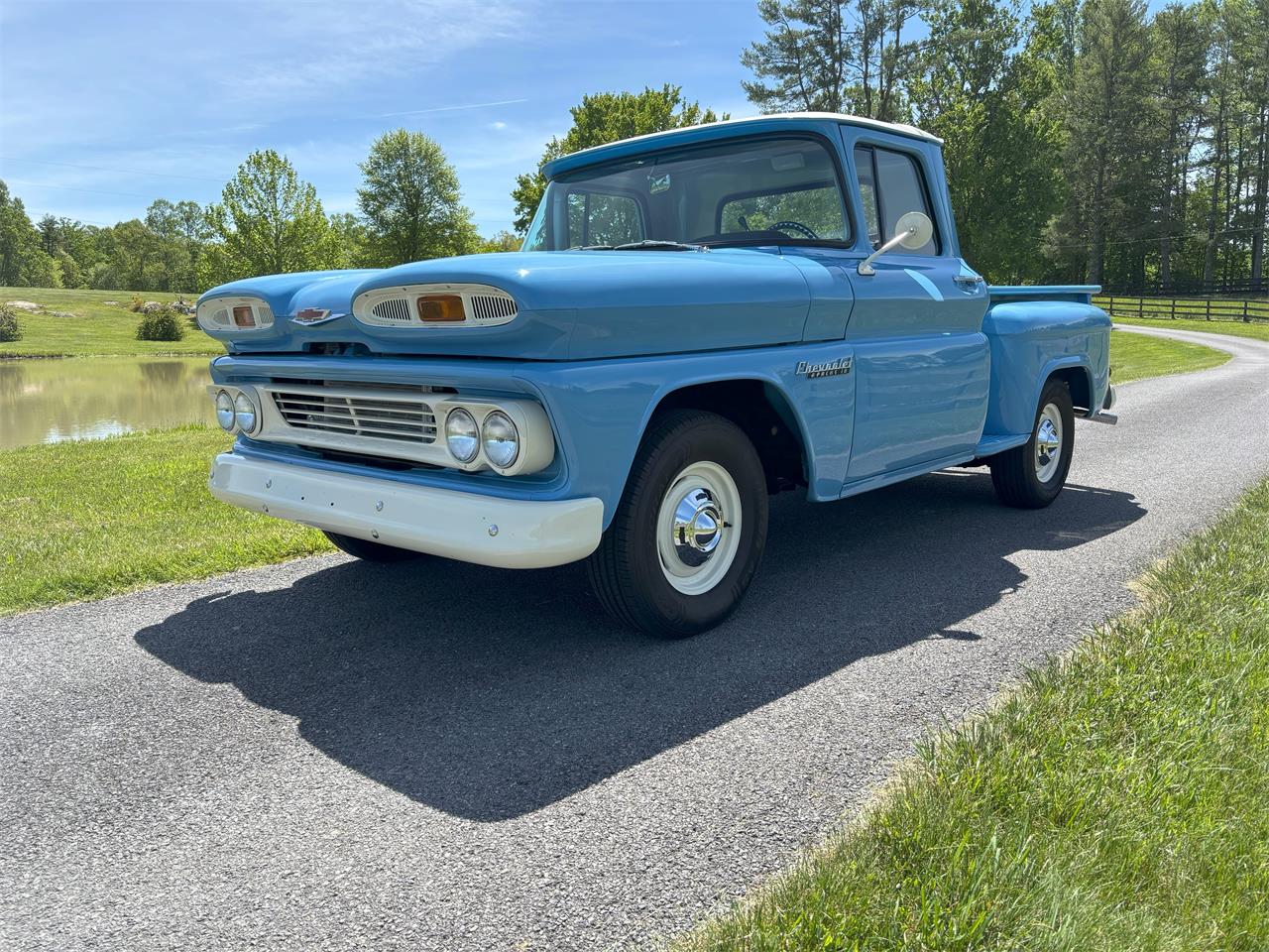 Chevrolet-Apache-1960-Blue-Silver-15