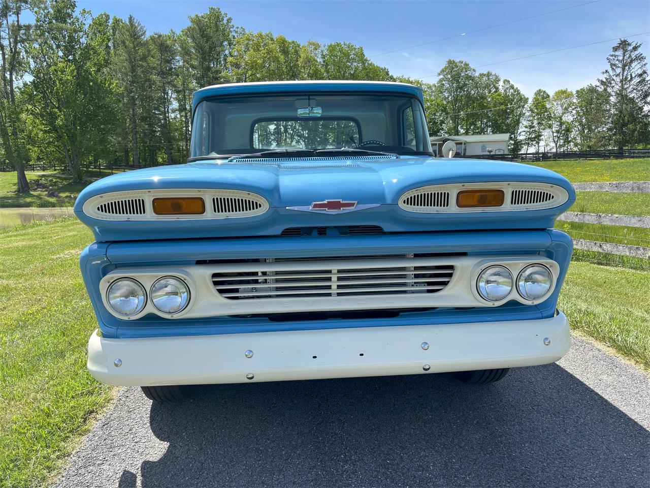 Chevrolet-Apache-1960-Blue-Silver-16