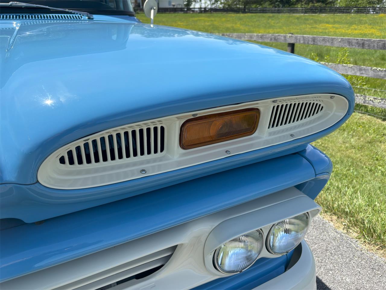 Chevrolet-Apache-1960-Blue-Silver-19
