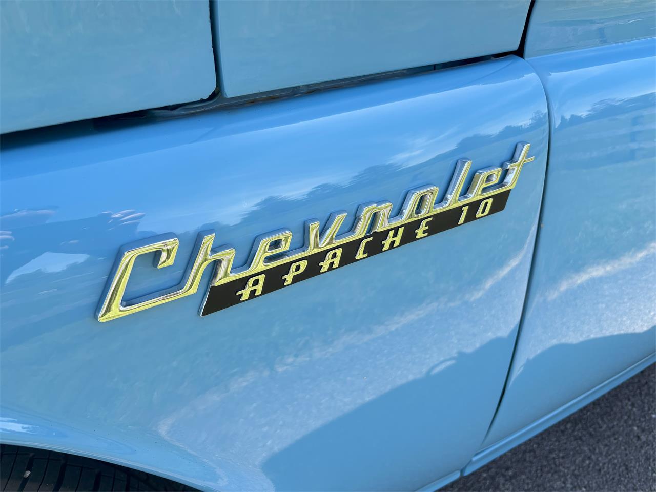 Chevrolet-Apache-1960-Blue-Silver-23