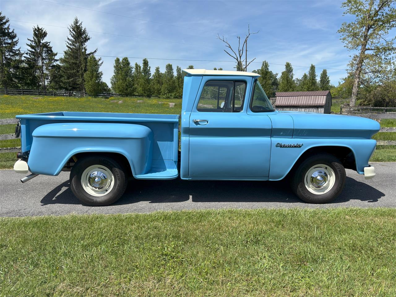 Chevrolet-Apache-1960-Blue-Silver-3