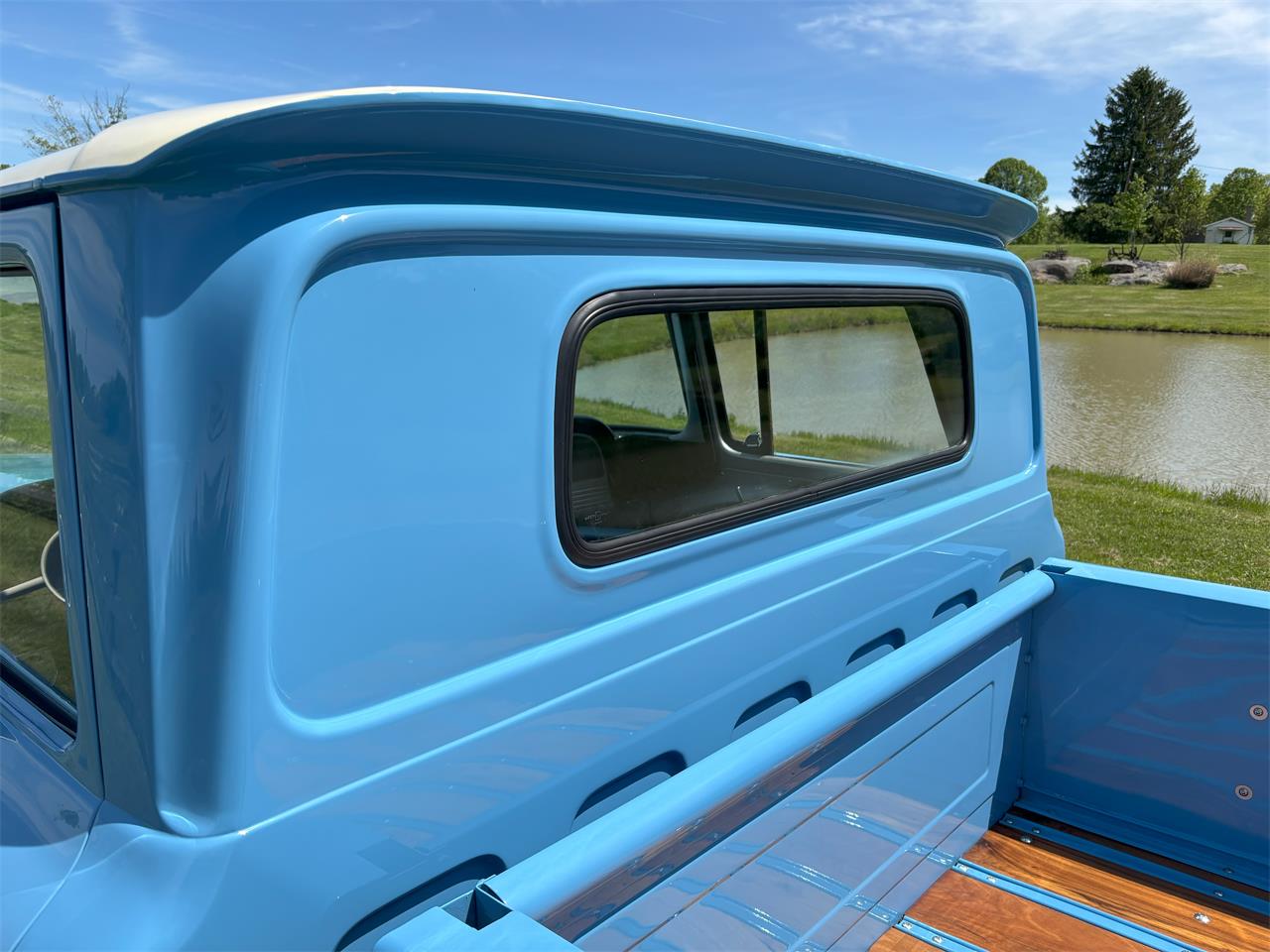 Chevrolet-Apache-1960-Blue-Silver-34